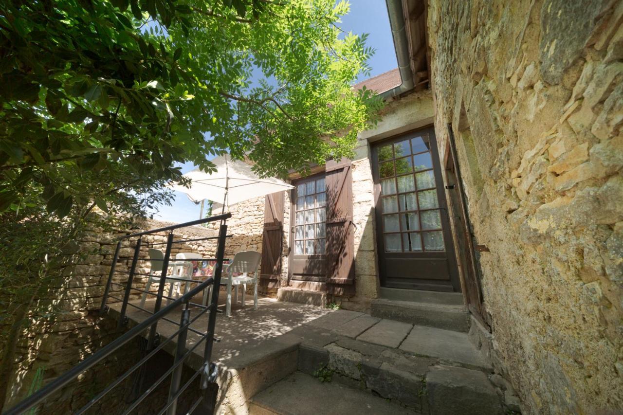 La Petite Maison Du Perigord Tourtoirac Exterior photo